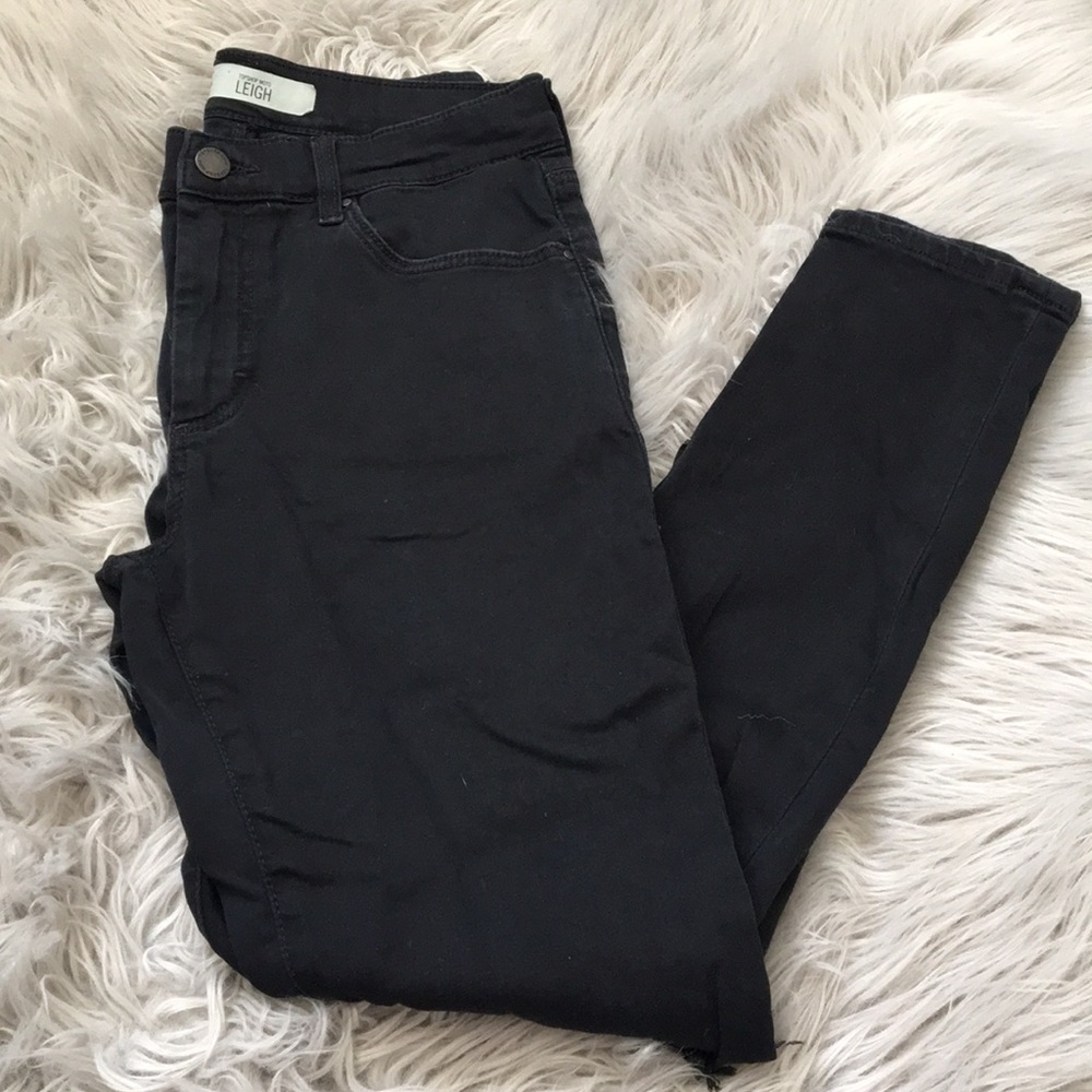 TOPSHOP MOTO Black ripped Leigh Jean- W28L30
